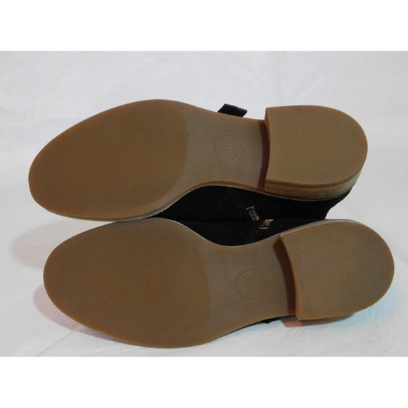 NEW MICHAEL Michael Kors Adams Suede Ankle Boot - Picture 8 of 8